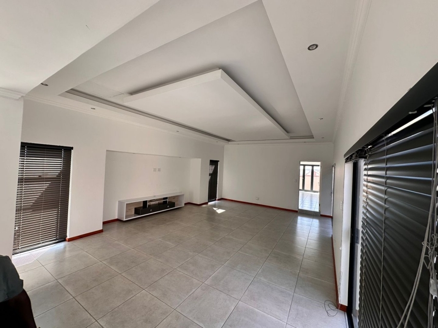 4 Bedroom Property for Sale in Wild Olive Estate Free State